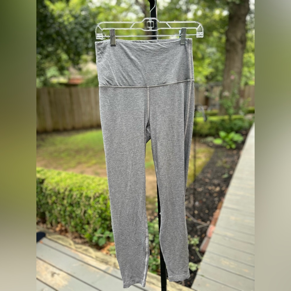 Lululemon Wunder Lounge Super-High-Rise Tight 28" Heathered Core Med Grey size 6